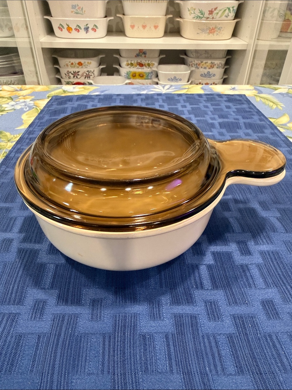 Corningware Cream Colored Grab-It P-150-B with Amber Glass